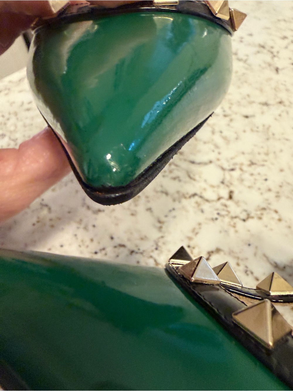 Rare! Valentino Rockstud Pointed-Toe Slingback Pumps in Green - Picture 8 of 13